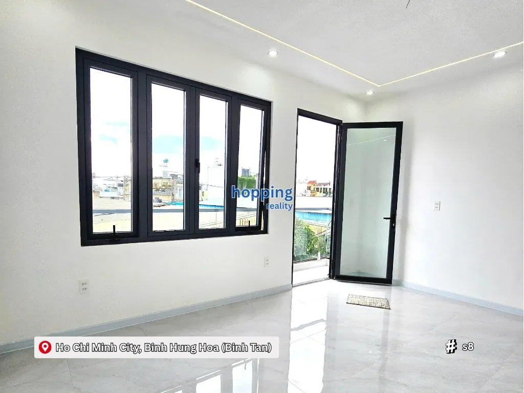 호찌민 빈탄(구) 빈흥호아동, 고급 인테리어 완비 3층 주택 매매